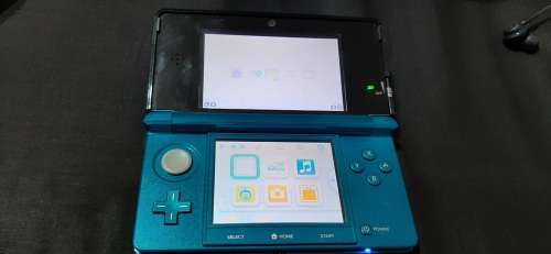 Nintendo 3DS Blue
