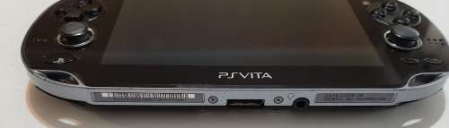PS Vita Fair Condition + 2 games and 16 GB memory.