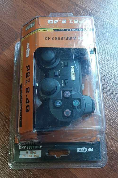 Playstation 2 Fat ( Very Good Condition)