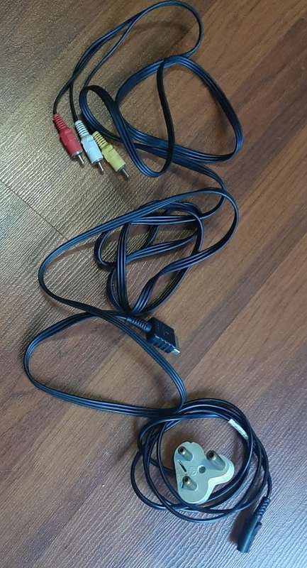 Playstation 2 Fat ( Very Good Condition)