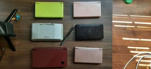 6 X Nintendo DS consoles. ( Please read description)