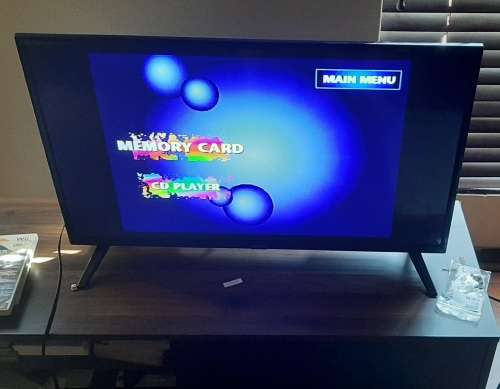 Playstation 1 ( turns on but does not read discs)