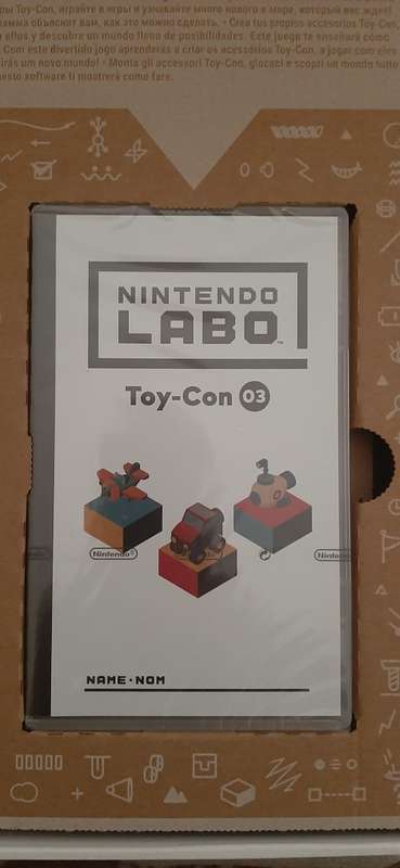 Nintendo Labo kit 3 ( like new, opened but not removed)