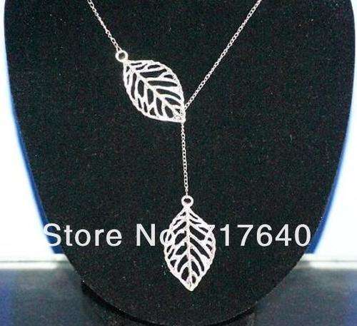 Charm silver color two leafs chain necklace
