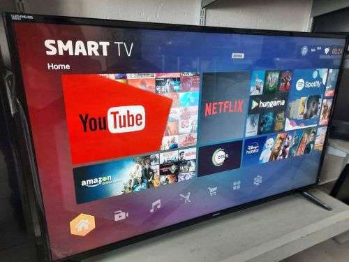 40 Inch SMART TV BRAND NEW