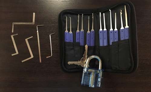 Complete lock-picking set with practice lock