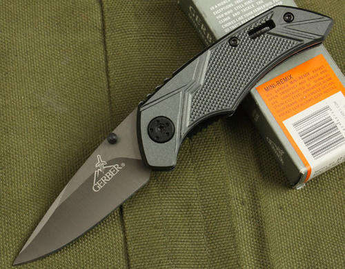 Gerber Steel Saber Pocket Knife with clip - Camping / Hunting / fishing