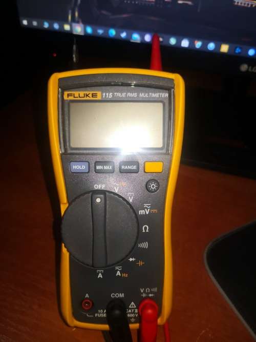 Fluke 115 Digital MultiMeter