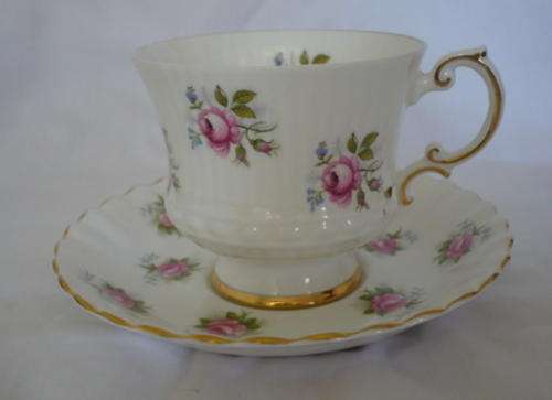 Elizabethan "Rosebud" TEACUP & Royal Albert "Forget-Me-Not  Rose SAUCER