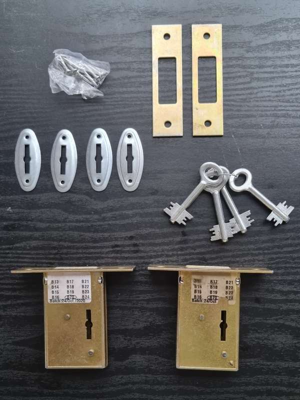 TWIN PACK JAGUAR Gate lock, Keyed alike and double locking