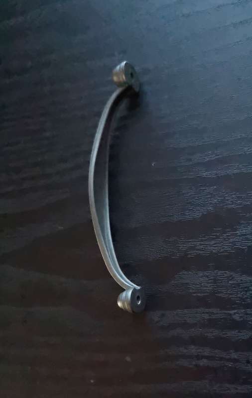 105mm Classic VIC Cupboard/Drawer Handles