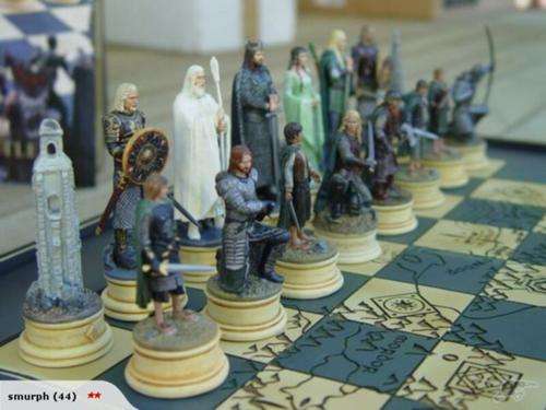 ***LORD OF THE RINGS CHESS COLLECTION***IN STOCK!! ON PROMO