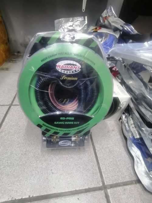 Radiant 0 Gauge Full Wiring Kit