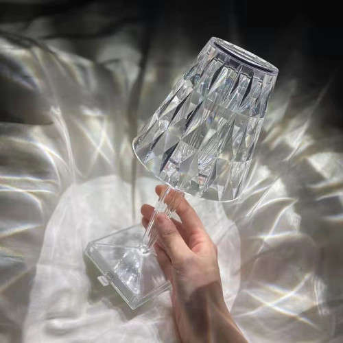 Fashion table lamp bedroom bedside romantic creative table lamp atmosphere LED night light