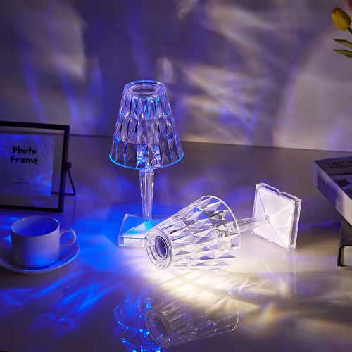 Fashion table lamp bedroom bedside romantic creative table lamp atmosphere LED night light
