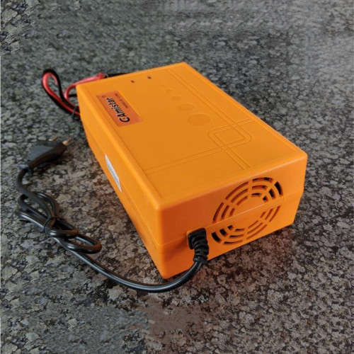GAMISTAR 12V 30A INTELLIGENT PULSE CHARGER