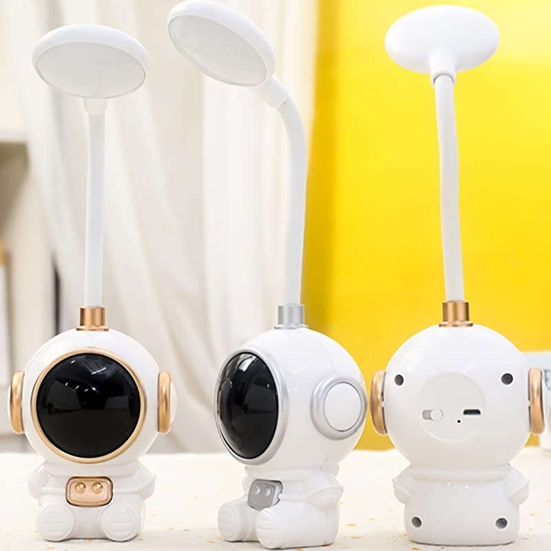 Creative Astronaut LED Desk Lamp Desktop Study Lamp Room Decoration