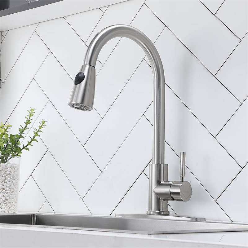 Modern Pull-out Stainless Steel Kitchen Sink Faucet Swivel Spray Spray Faucet
