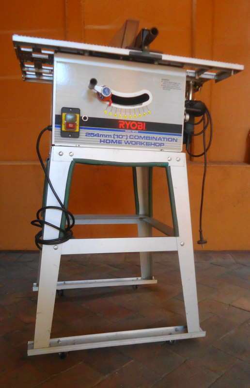RYOBI 254 MM COMBINATION HOME WORKSHOP - TABLE SAW & ELECTRONIC ROUTER
