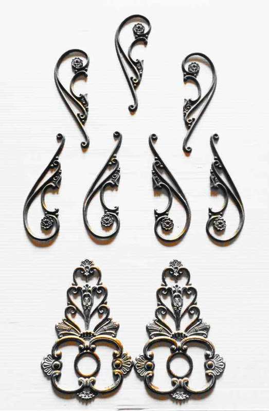 VINTAGE BRASS FURNITURE DECORATIONS