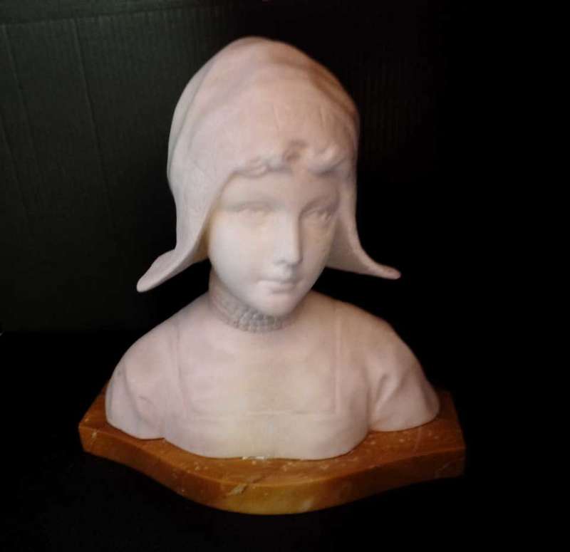 SIGNED HOFKUNSTANSTALT KOCHENDORFER MUNCHEN ALABASTER BUSTS - REDUCED!