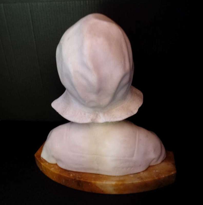 SIGNED HOFKUNSTANSTALT KOCHENDORFER MUNCHEN ALABASTER BUSTS - REDUCED!