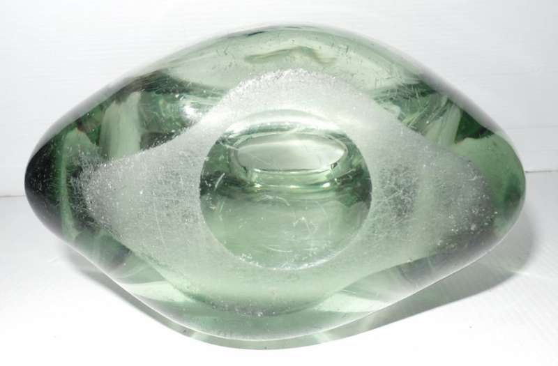 VINTAGE GLASS VASE - GREEN