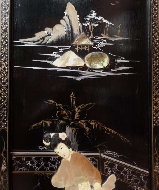 PAIR OF VINTAGE CHINESE MOTHER OF PEARL AND  LACQUER WALL HANGINGS