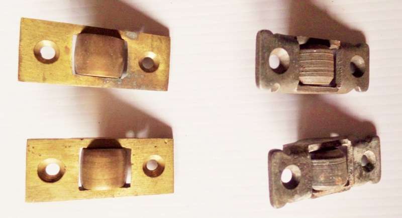 ANTIQUE BRASS/METAL CASTORS X 6