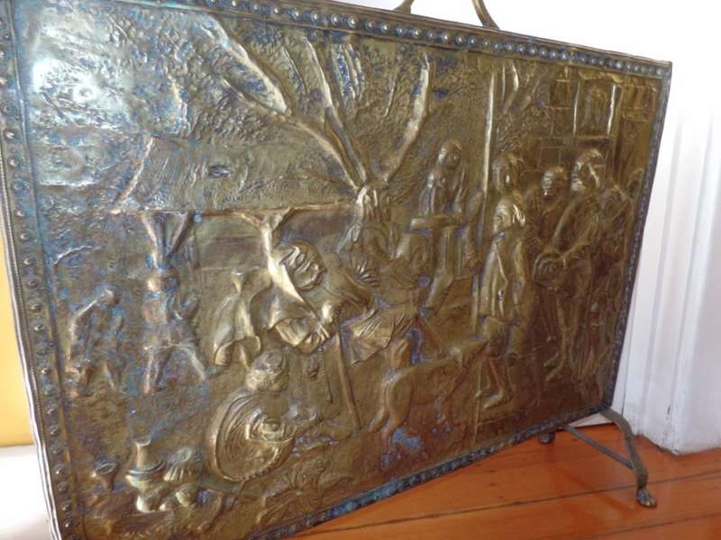 ANTIQUE DUTCH BRASS FIRESCREEN