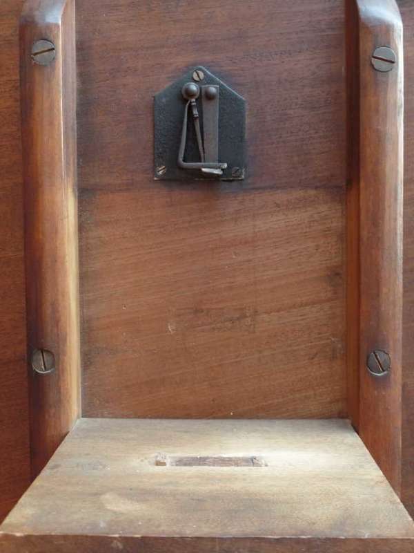 Antique Georgian Mahogany Tilt-top Table