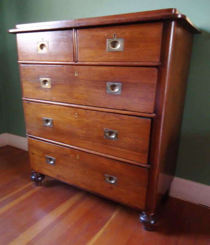 ANTIQUE MAHOGANY CHEST OF DRAWERS WITH BRASS MILITARY STYLE HANDLES
