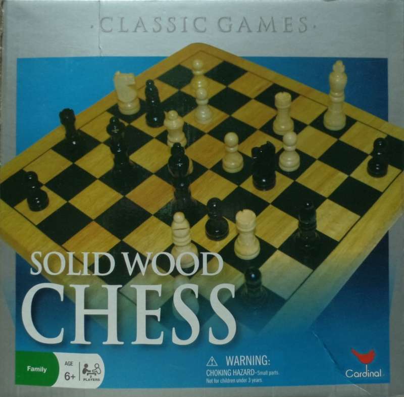 WOODEN CHESS SET - OAK FINISH BOARD - SOLID WOOD HAND CARVED CHESS PIECES