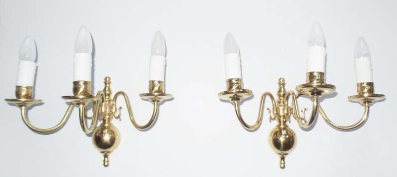 BRASS FLEMISH STYLE WALL LIGHTS