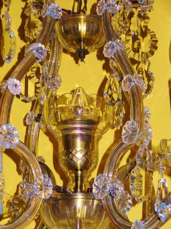 VINTAGE CRYSTAL AND BRASS CHANDELIER