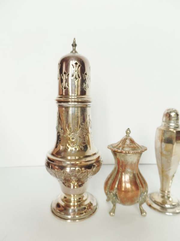 VINTAGE SILVERPLATED SUGAR CASTOR/SHAKER, SALT AND PEPPER SHAKERS, SALT CONTAINER WITH BLUE LINER