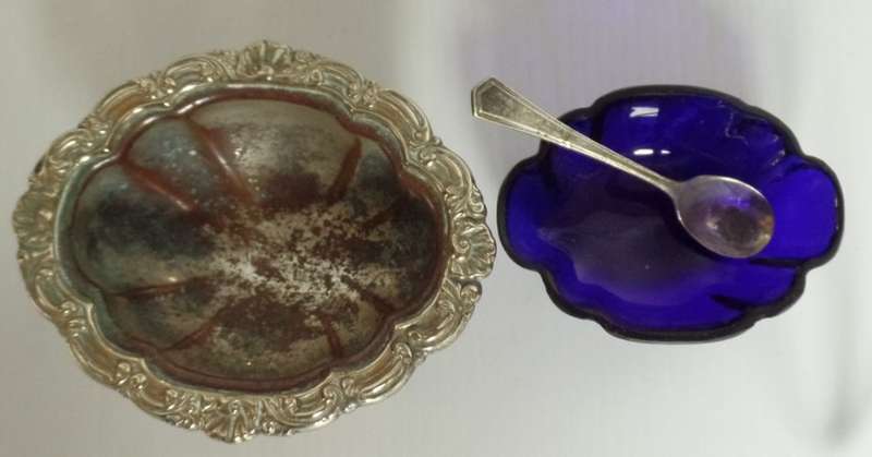 VINTAGE SILVERPLATED SUGAR CASTOR/SHAKER, SALT AND PEPPER SHAKERS, SALT CONTAINER WITH BLUE LINER