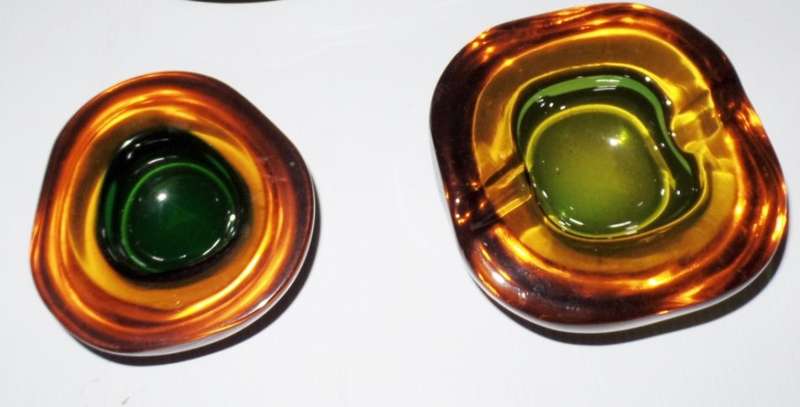 MURANO SOMMERSO GREEN AND AMBER CASED GLASS BOWLS AND ASHTRAY