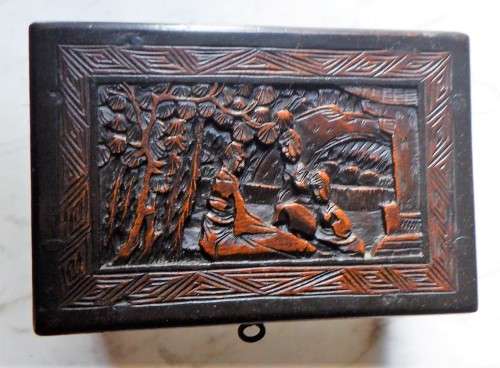 Vintage carved camphorwood jewellery box with key