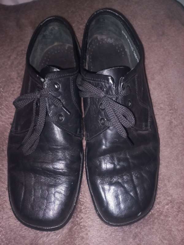 Grasshopper genuine leather size 10 black men`s shoes
