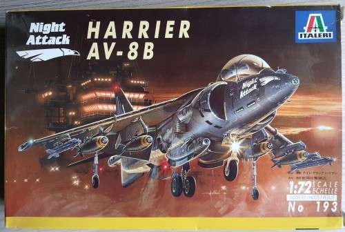 1995 Italeri Night Attack Harrier AV-8B Model Plane