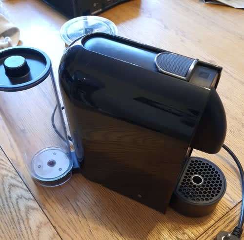 Nespresso Coffee Machine with Hot Milk Frother