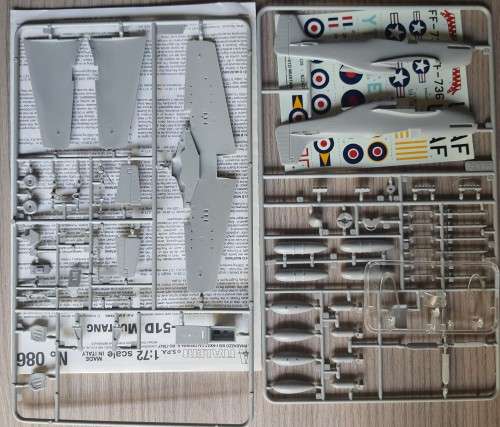 1997 Italeri F-51D Mustang Model Plane