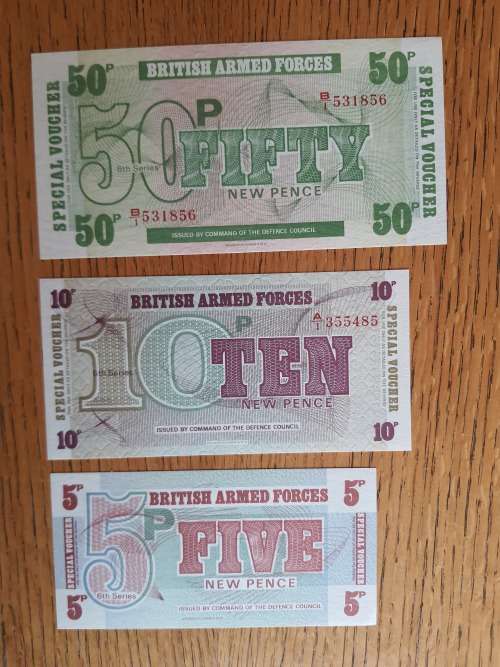 British Armed Forces - 5 Notes