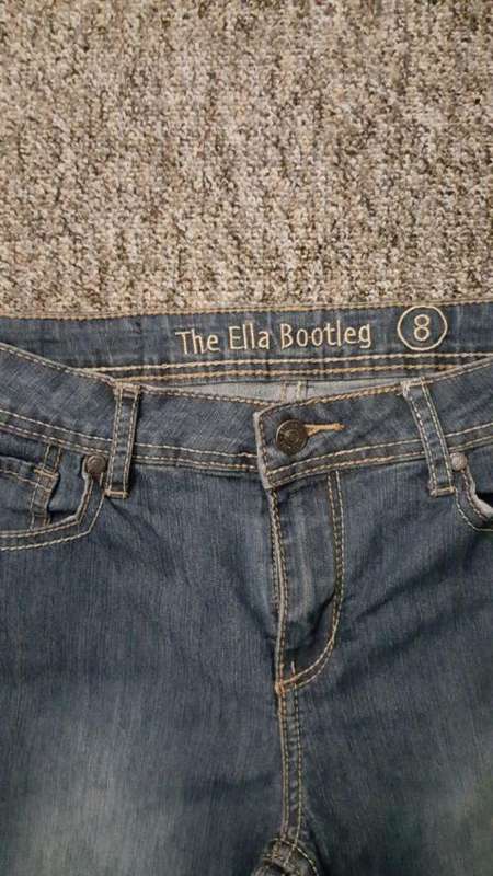 Cherokee Ella Bootleg Jeans