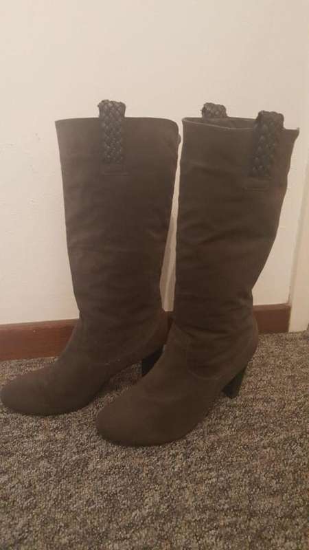 *Sale* Grey Faux Suede Heeled Boots