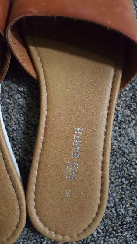 Leather Upper Red Earth Slip On Sandal - Tan
