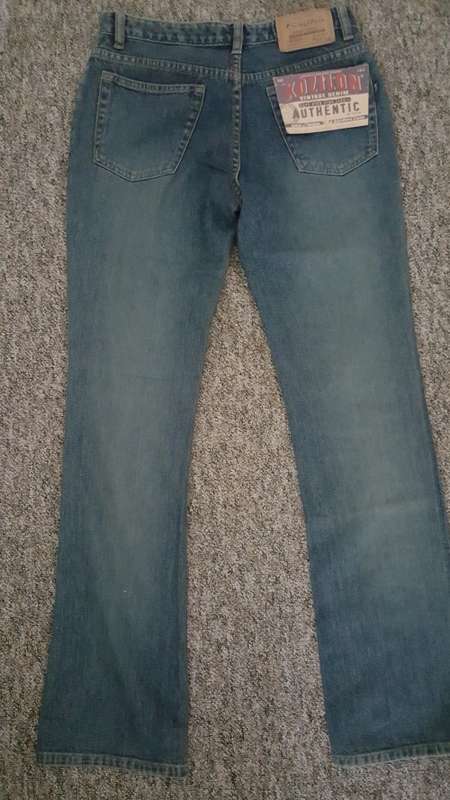 Kozilon Jeans