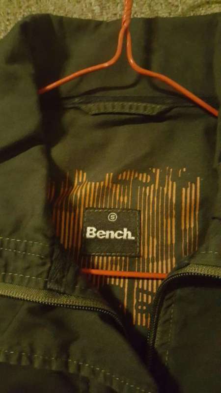 Bench Grey / Green Jacket