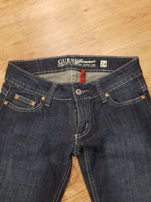 Guess Bootleg Jeans